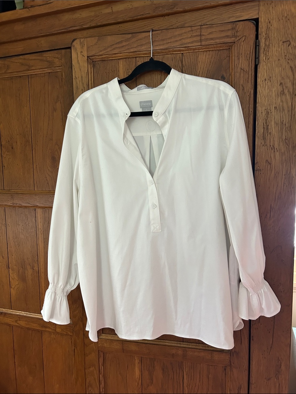 Chico's White Split-Neck Ruffle Cuff Blouse